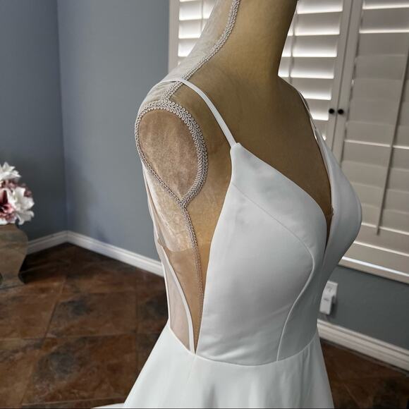 ESSENSE OF AUSTRALIA WEDDING DRESS CLEAN DOVE SATIN BALLGOWN SHEER BACK SIZE 12 - Picture 13 of 16